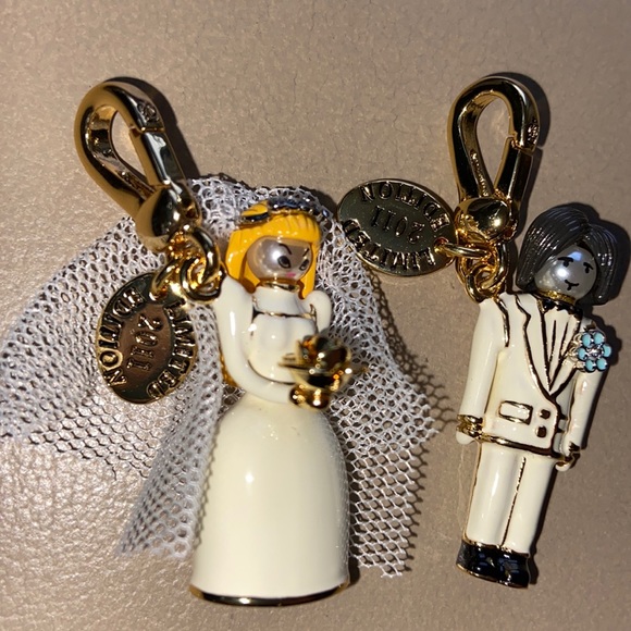 New VINTAGE Y2K JUICY COUTURE WEDDING COUPLE BRIDE GROOM CHARMS (2) - Picture 7 of 13